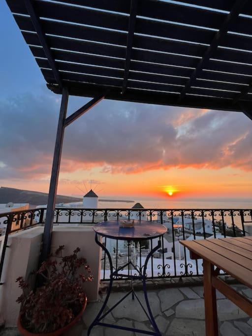 Sunset View Apartment Иа Екстериор снимка